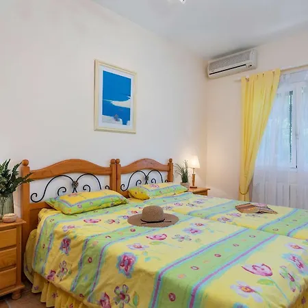 La Roca - Plusholidays * Calpe