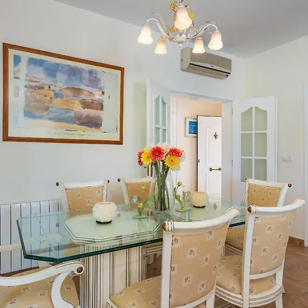 Villa La Roca - Plusholidays
