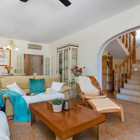 Villa La Roca - Plusholidays
